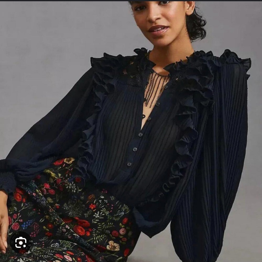 Anthropologie - black ruffle blouse Sz XL petite - EUC